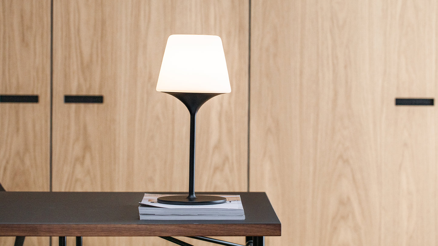 Ambience - Lamp Intelligent - Innendørs/utendørs batteridrevet Bluetooth-lampe