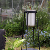 SACKit Patio Accessory Stand i sort pulverlakkert rustfritt stål med satengpolert vinkjøler i rustfritt stål