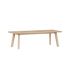 Edge Dining Table i europeisk eik, 240x100 cm, med fasetterte kanter og mattlakkert overflate.