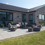 Modulær Cobana Lounge Sofa i svart med aluminiumsramme, utendørs bruk.