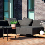 Cobana Lounge Sofa hjørnesofa i svart med pulverlakkert aluminiumsramme og olefintekstiler.