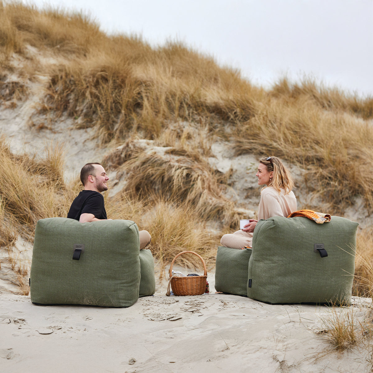 Soft Sofa Outdoor - 3 Seater w/ Lounger - Myk og fleksibel utesofa