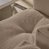 Soft Sofa Indoor 4-seters hjørnesofa i myk Teddy Beige polyester med modulær design og lav rygg.