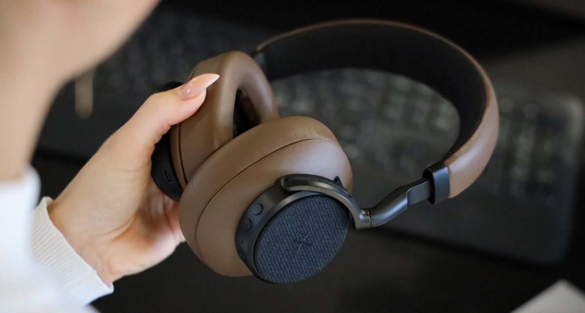 Touch 410 - Hybrid Active Noise Cancellation Over-ear-hodetelefoner