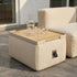 Taupefarget utendørs serveringsbrett i teak med aluminiumsramme, firkantet form til Soft Sofa Outdoor Pouf.