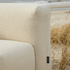 Soft Sofa Outdoor 5-seters hjørnesofa i boucle beige stoff, myk og formstabil for utendørs bruk.