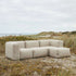 Soft Sofa Outdoor 3-seters sofa med puff i Kirra Olive farge, myk og formstabil design for utebruk.