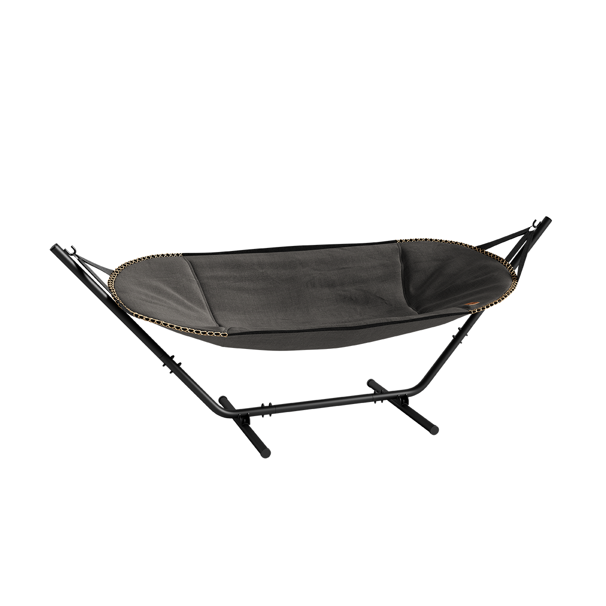 Cobana Hammock hengekøye i grå olefinfiber med svart pulverlakkert aluminiumsstativ.