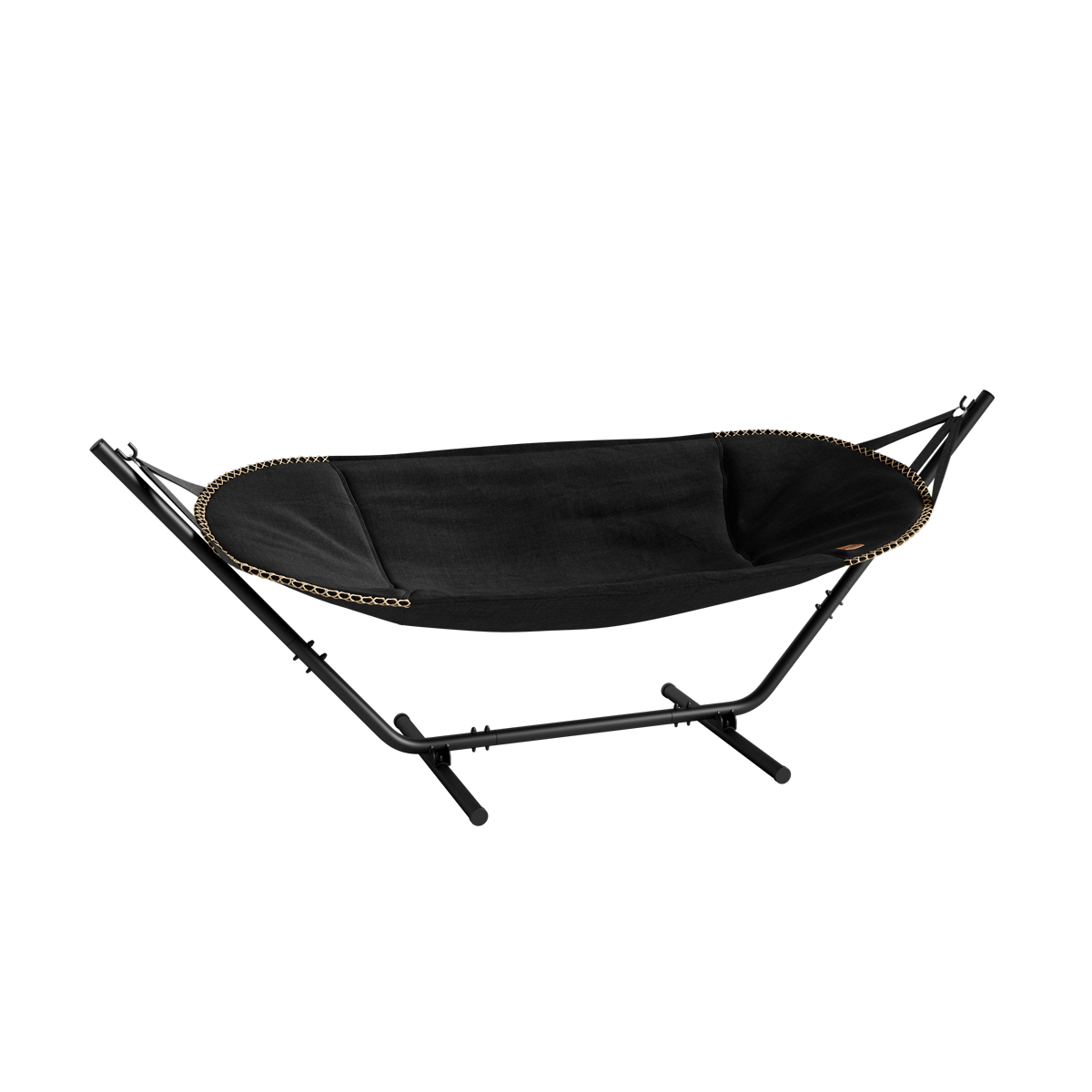 Cobana Hammock med svart olefinstoff og svart pulverlakkert aluminiumsstativ.