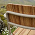 Kirra Patio Lounge Chair i taupe farge med pulverlakkert aluminium og ubehandlet teaktre, utendørs design.
