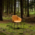 Chair no. One S2 spisestol med pulverlakkert stålramme og Luna Sandstone lærsete.