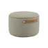 SACKit Pouf Indoor i Cosmo Beige tekstil, rund puf med kaldskumfylling og dekorativt PU-skinnhåndtak.