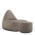 Cobana Lounge Chair og Pouf i taupe farge, laget av vannavstøtende olefinfiber med rund, myk form.
