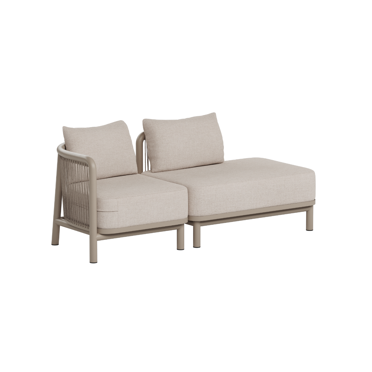 Beige modulær loungesofa for utendørs bruk med to sitteplasser, åpne ender og myke puter, designet i Danmark for nordisk vær av sackit Norway