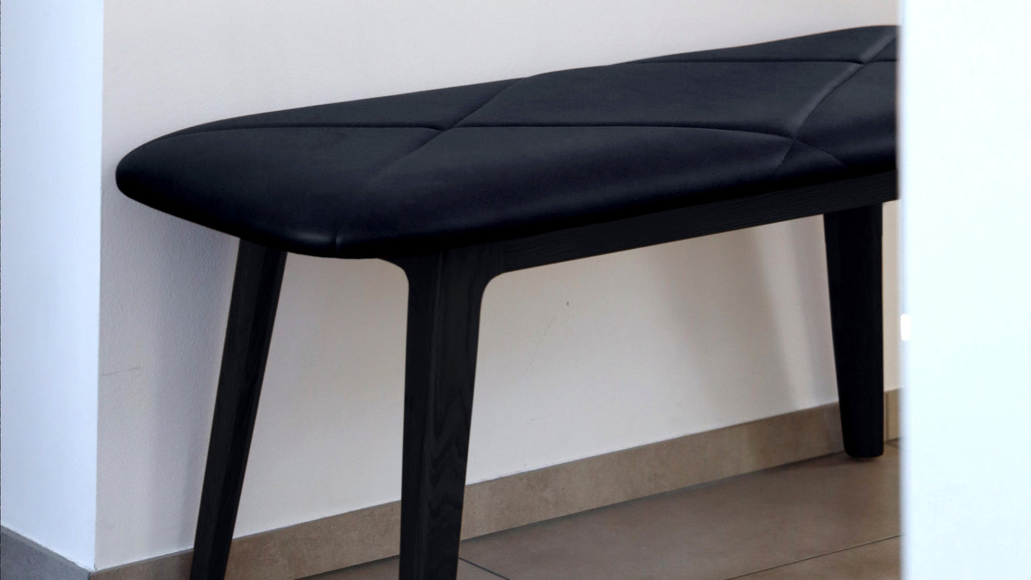 Nordic Bench - Beech - Benk i nydelig dansk design