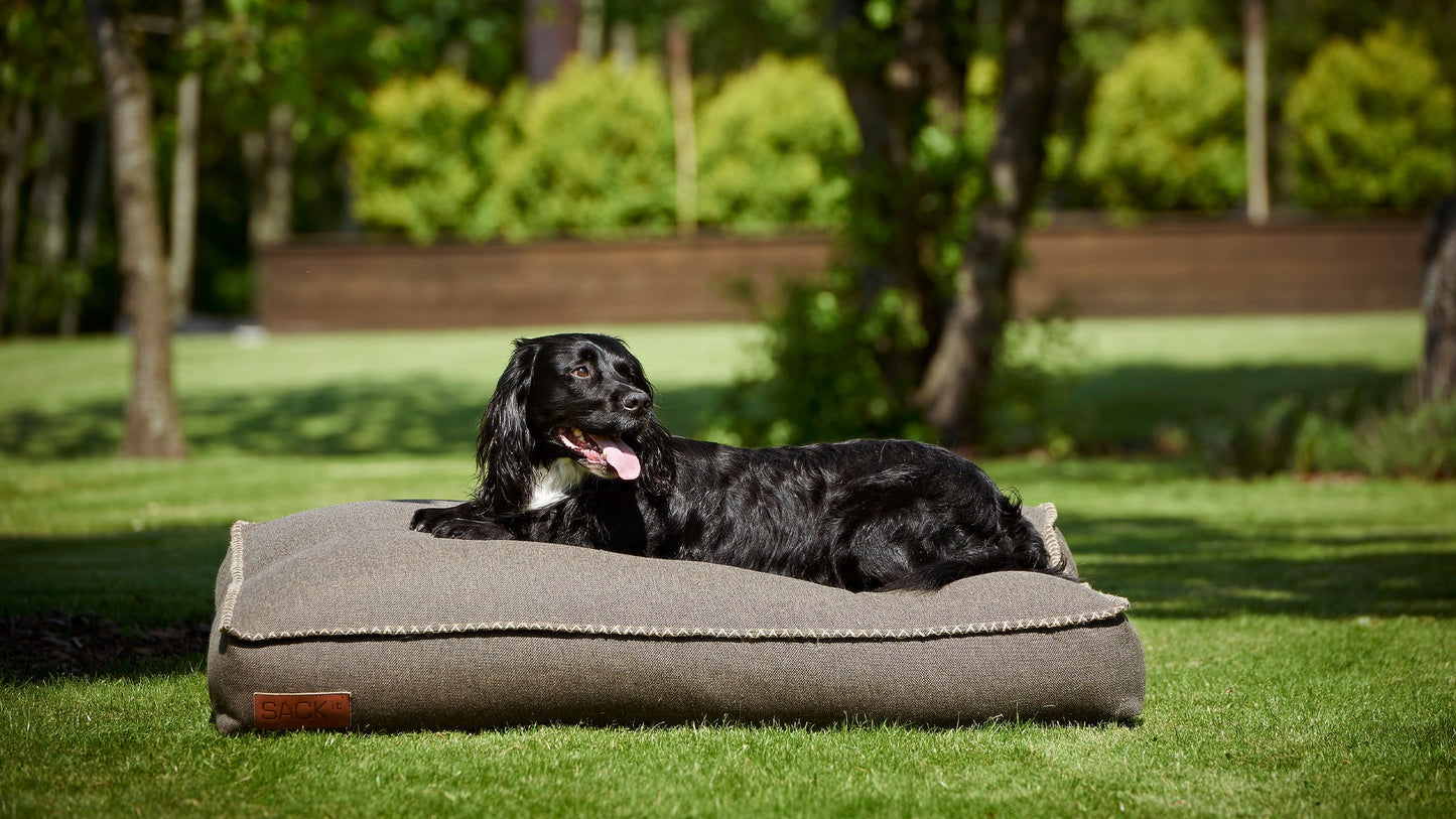 Dog bed - Eksklusiv hundepute i sterke materialer