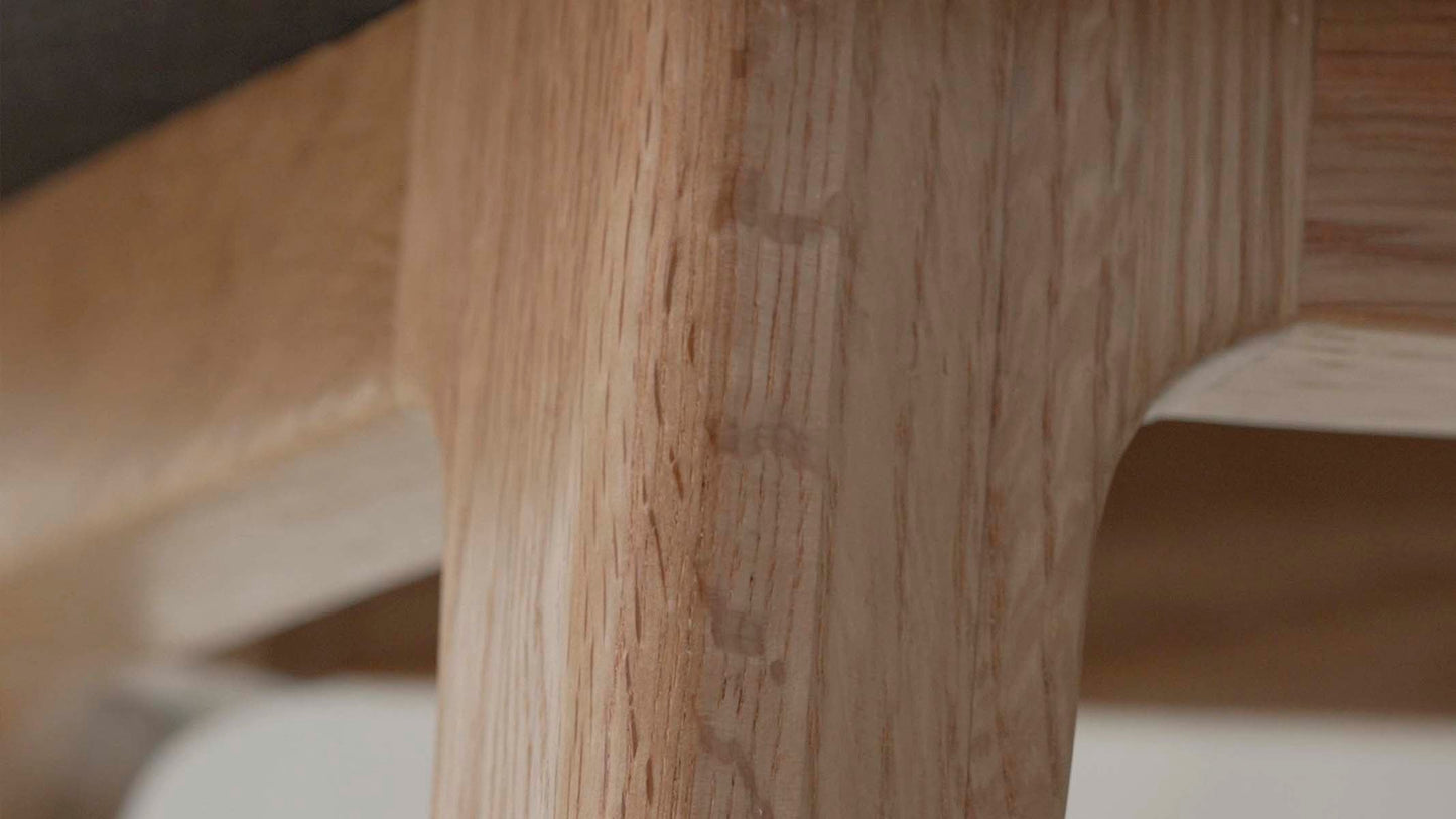 Nordic Bench - Oak - Benk i nydelig dansk design