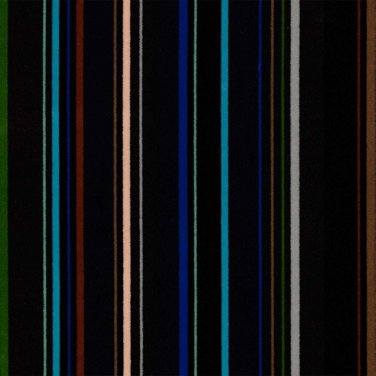 Flerfarget Lounge Chair og Pouf Paul Smith med stripete bomullstrekk i moderne design