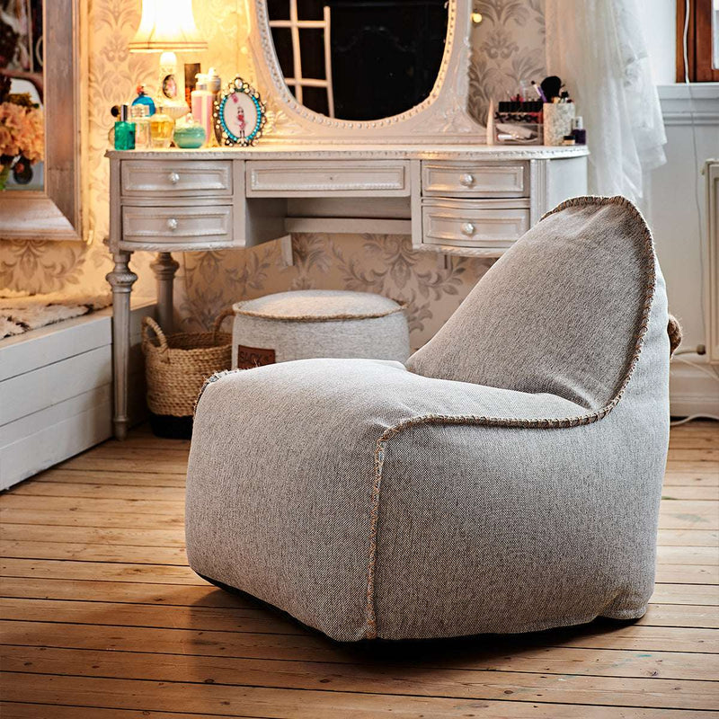 Cobana Junior Lounge Chair i grått, vannavstøtende og holdbar barne-sakkosekk med myk form.