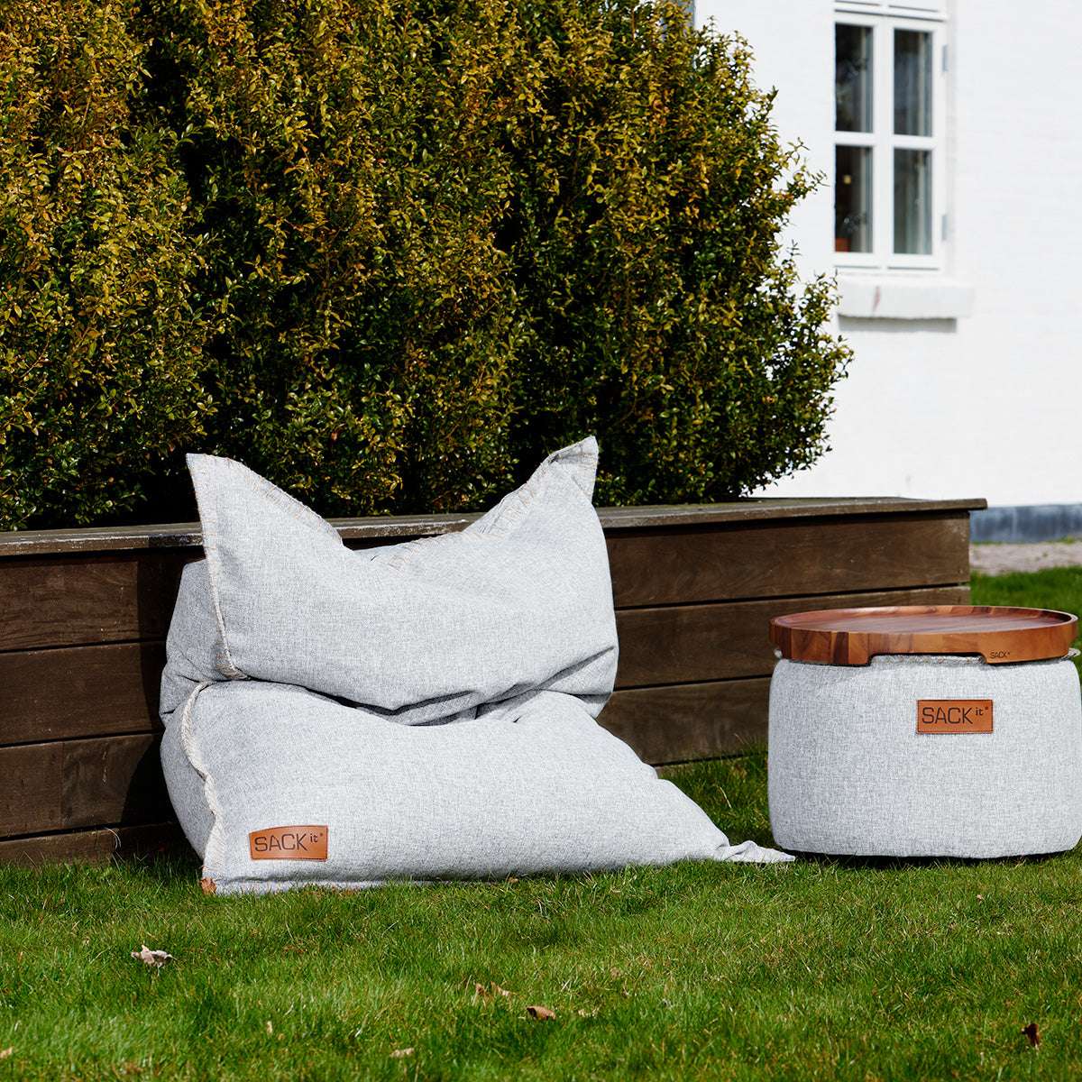 Cobana Beanbag i grått stoff, stor vannavstøtende sakkosekk for inne- og utendørs bruk.