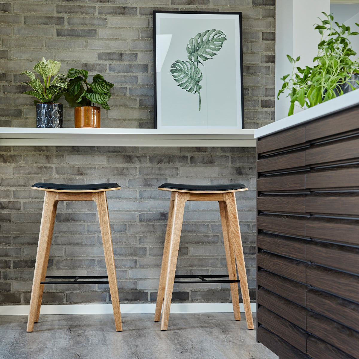 Nordic Barstol i Eik - Barstol i vakre Dansk design I SACKit I