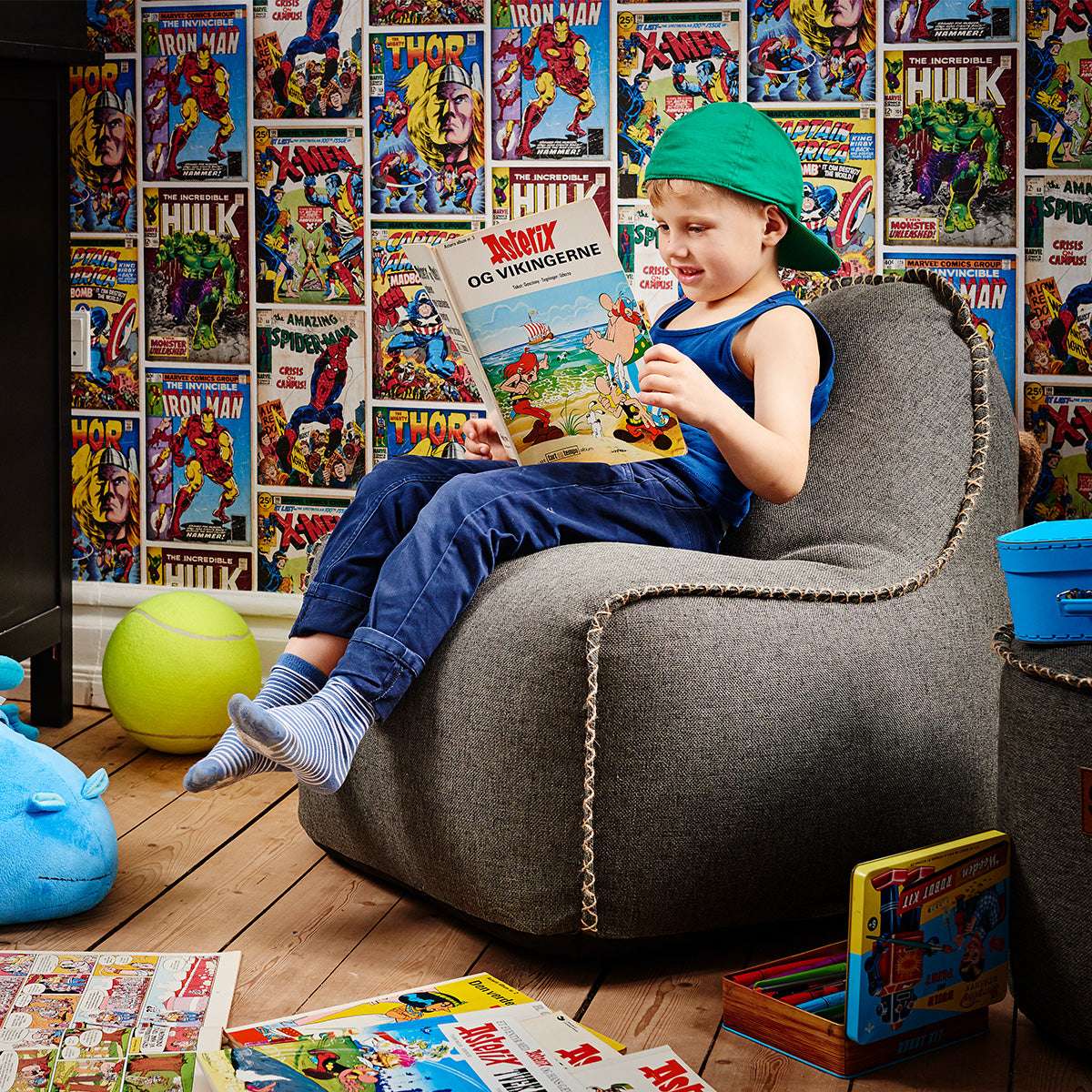 Cobana Junior Lounge Chair og puf i grått, vannavstøtende stoff, barnestørrelse, innendørs og utendørs bruk.