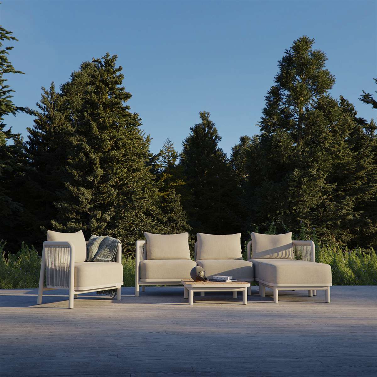 Kirra Lounge Sofa 3-seter i sandfarget olefin med aluminiumsramme, modulært design for uterom.