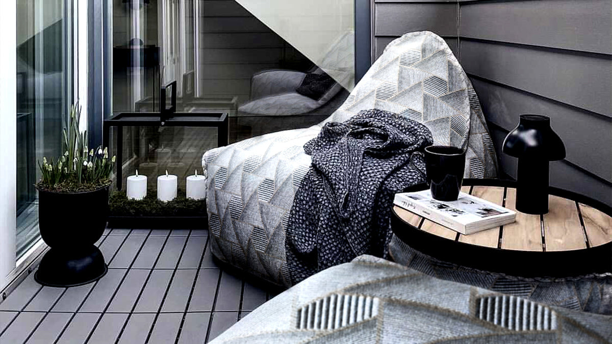 Pouf Noir - Limited Edition - Elegant designet Limited Edition puff