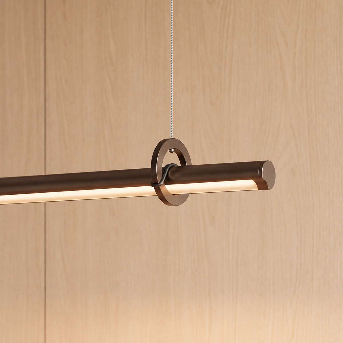 Ease 120 pendellampe i bronse fra sackit