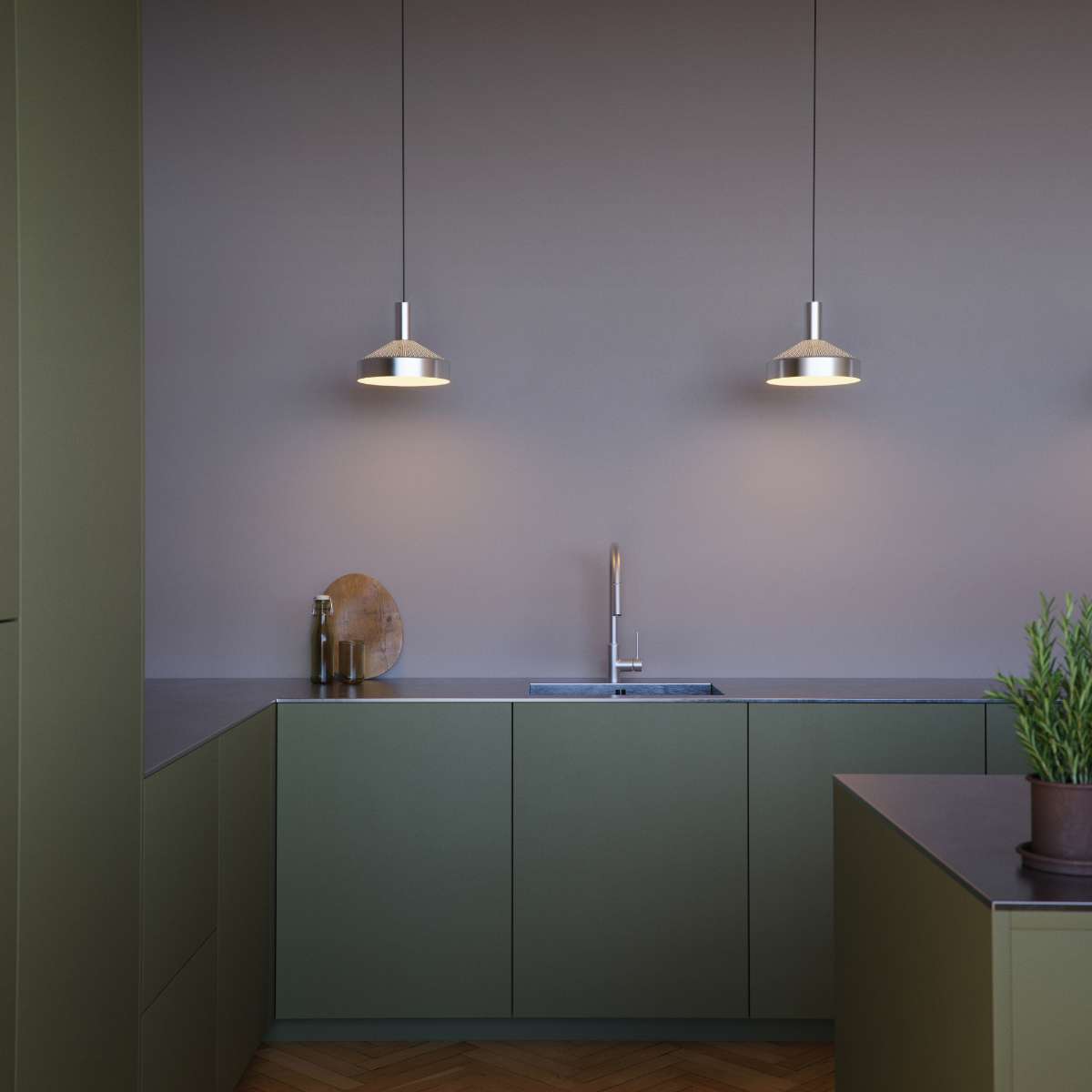 Polert Dawn Pendant Ø25 i aluminium med perforert topp og hvit innerskjerm, innendørs belysning.