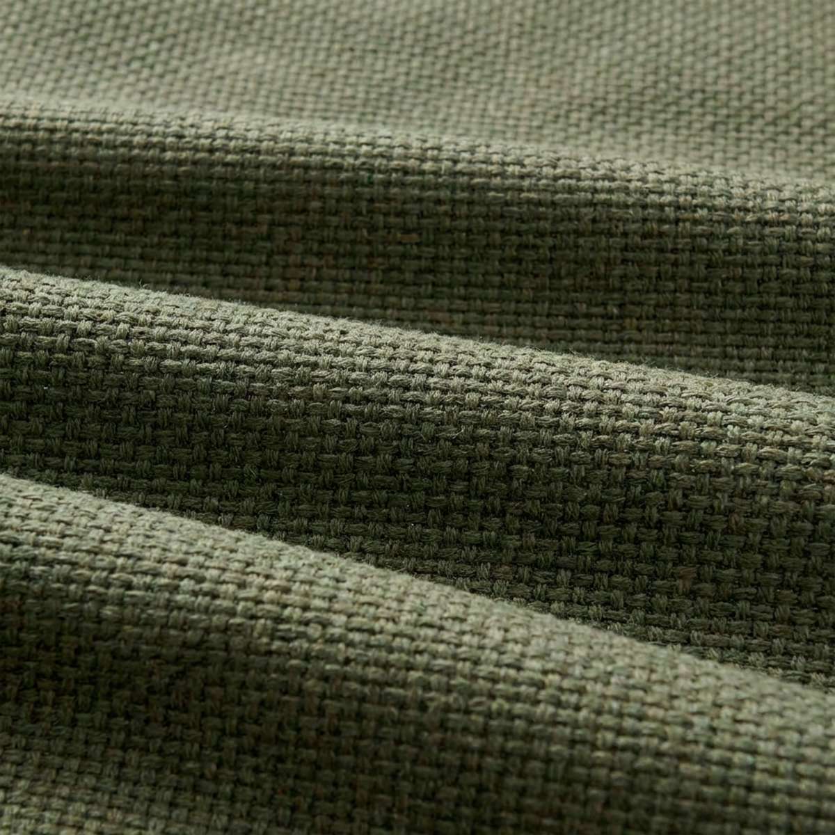 Soft Sofa Outdoor 3-seters sofa i Kirra Sand stoff, myk og formstabil uten ramme for utendørs bruk.