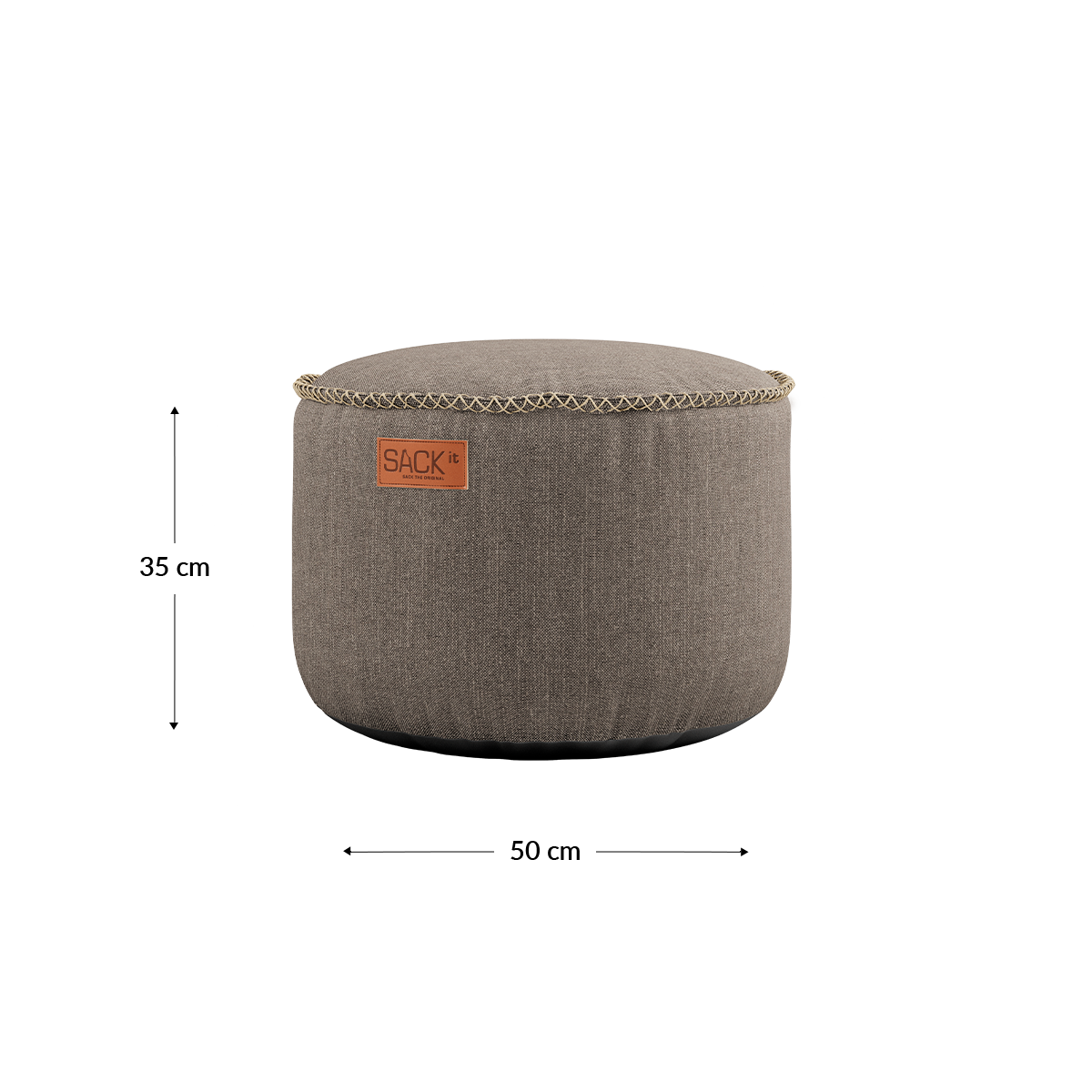 Rund Cobana Pouf i grått stoff med vannavstøtende overflate og håndsydde sømmer.