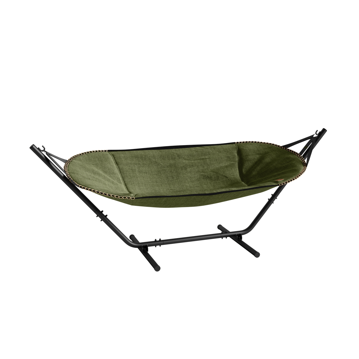 Cobana Hammock hengekøye i Kirra Olive med svart aluminiumstativ, utendørs tekstil og ramme.