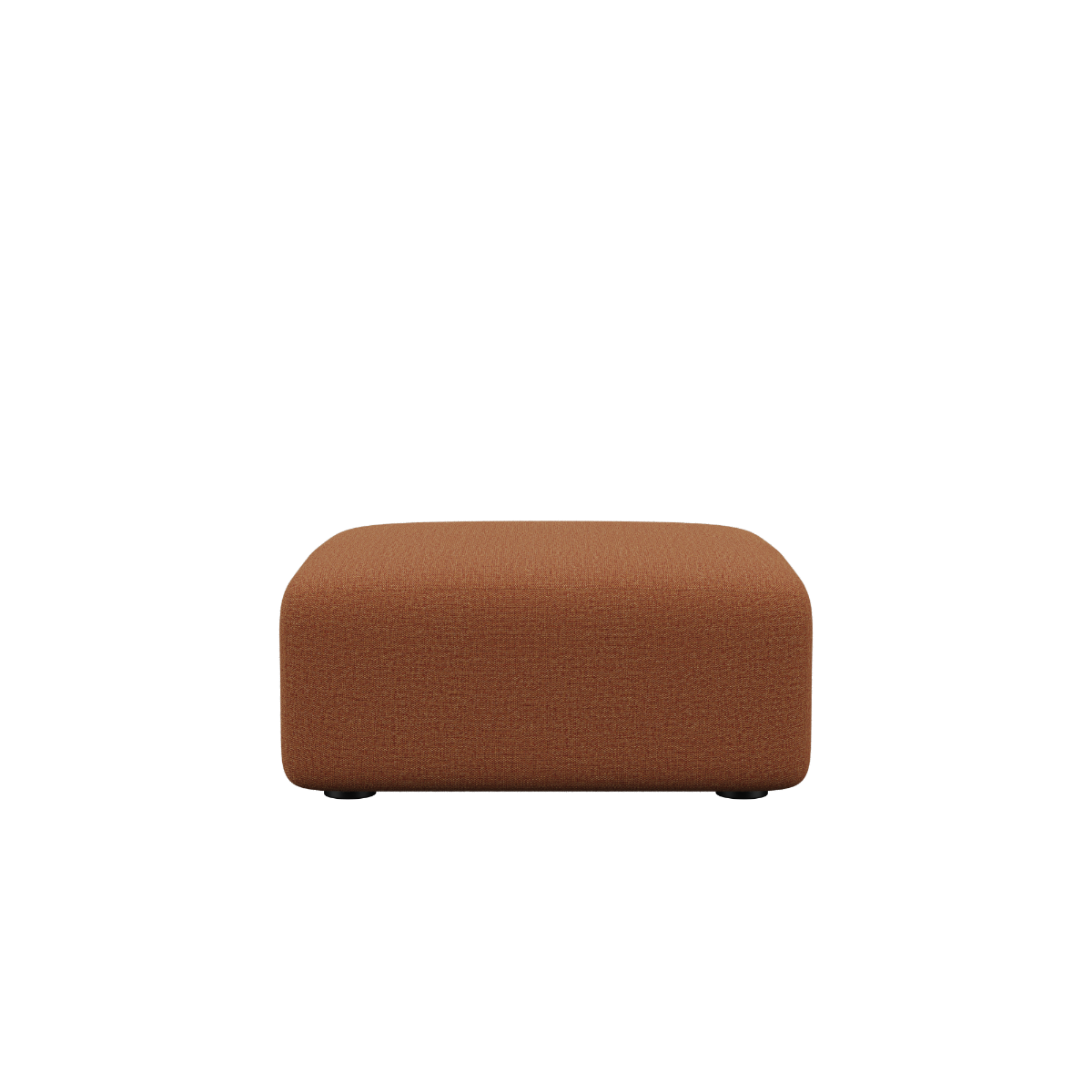 Fjord Sofa pouf i myk, beige Cosmo tekstil med rundede kanter og skandinavisk design