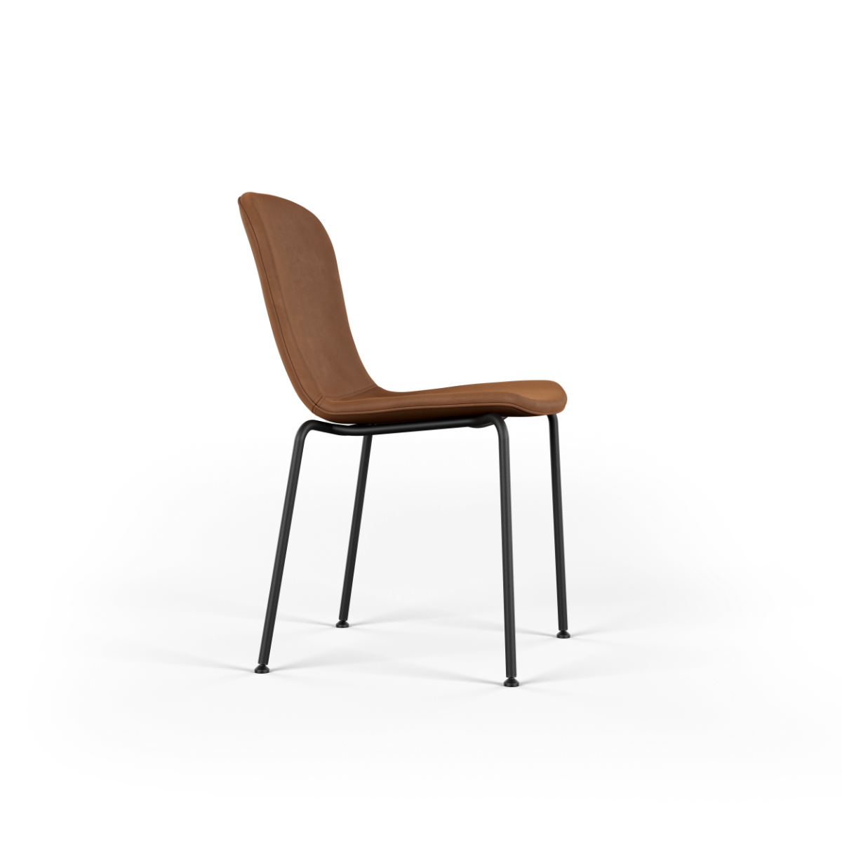 Chair no. One S1 spisestol med pulverlakkert stålramme og Luna Sandstone farget sete i resirkulert plast og SPOOR-lær.