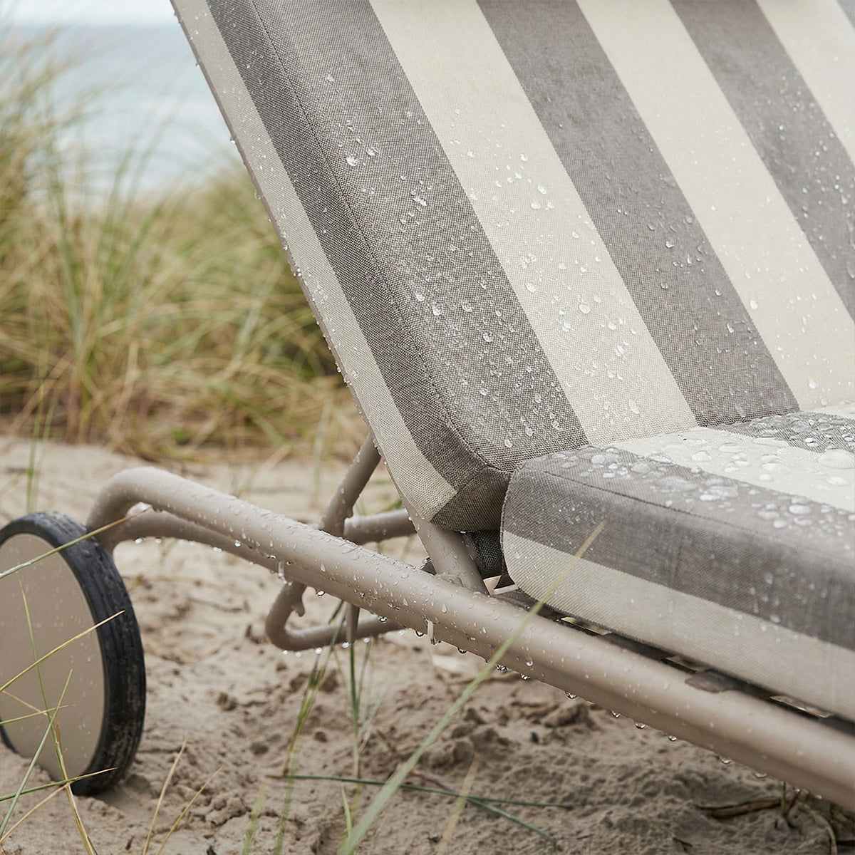 Mollis Sunbed - Mollis Solseng i Olefin & Aluminium | sackit