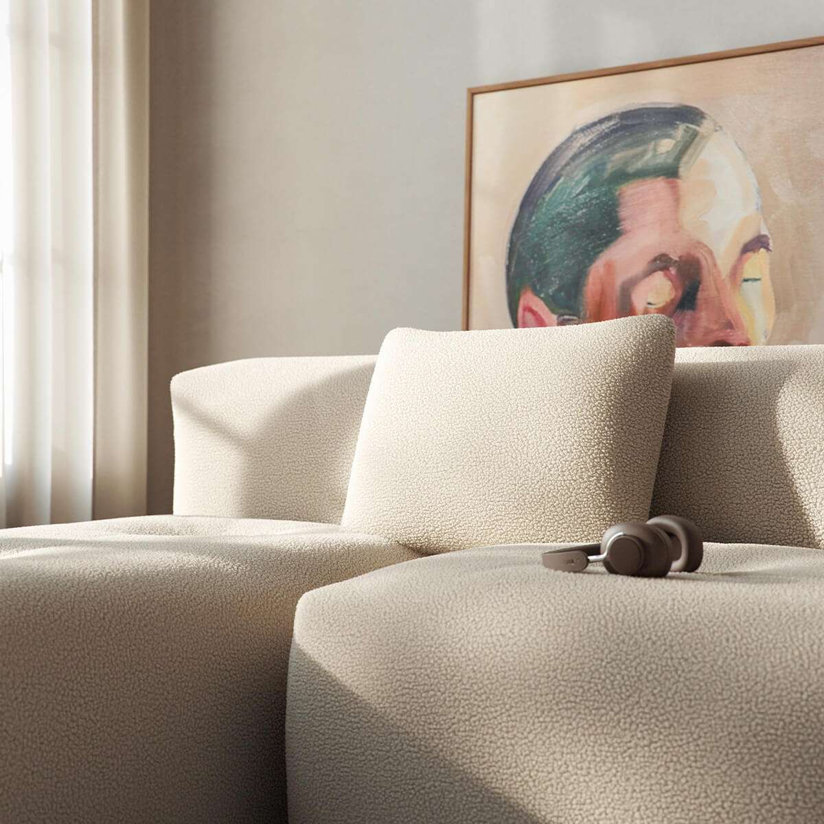 Rektangulær Soft Sofa Indoor Cushion i Teddy Beige stoff med myk tekstur.