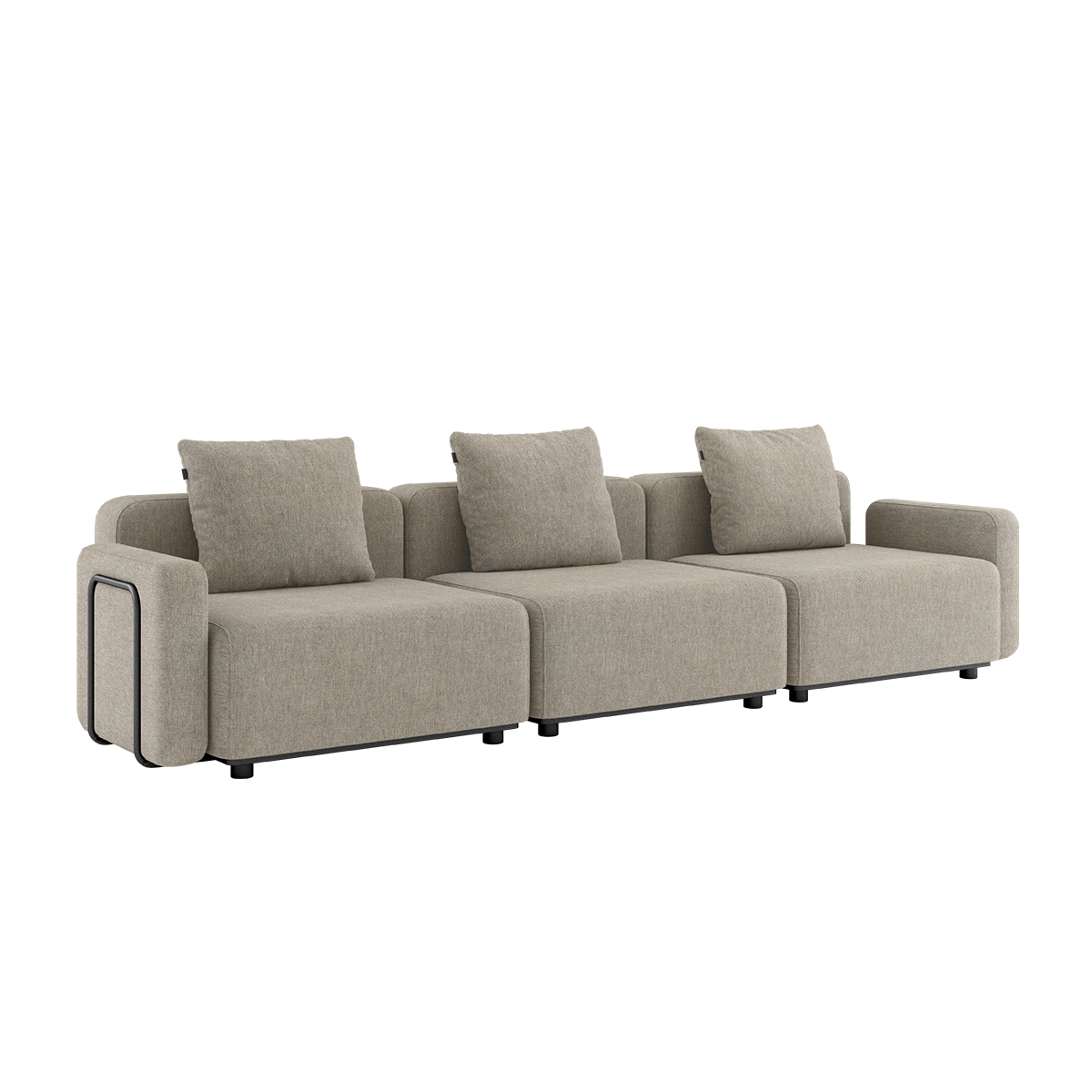 Cobana Lounge Sofa 3-seter i Kirra Sand med armlener, uten puff, modulbasert utesofa i skandinavisk design.