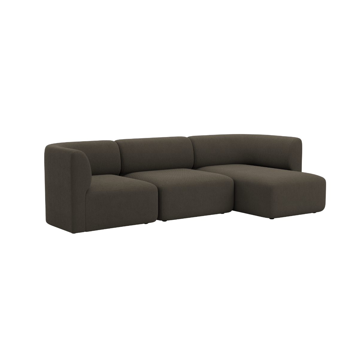 Mørk brun Fjord Sofa med tre sitteplasser og høyrevendt sjeselong i mykt skandinavisk design fra sackit Norway for moderne nordiske hjem