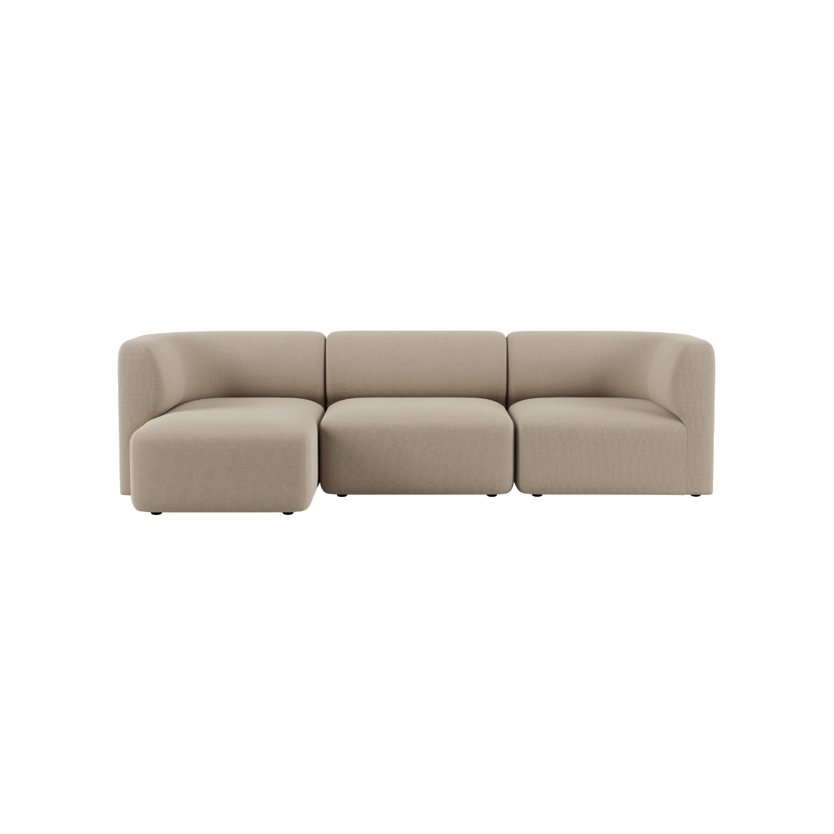 Beige Fjord sofa med tre sitteplasser og venstrevendt sjeselong fra sackit i rolig skandinavisk design for innendørs bruk