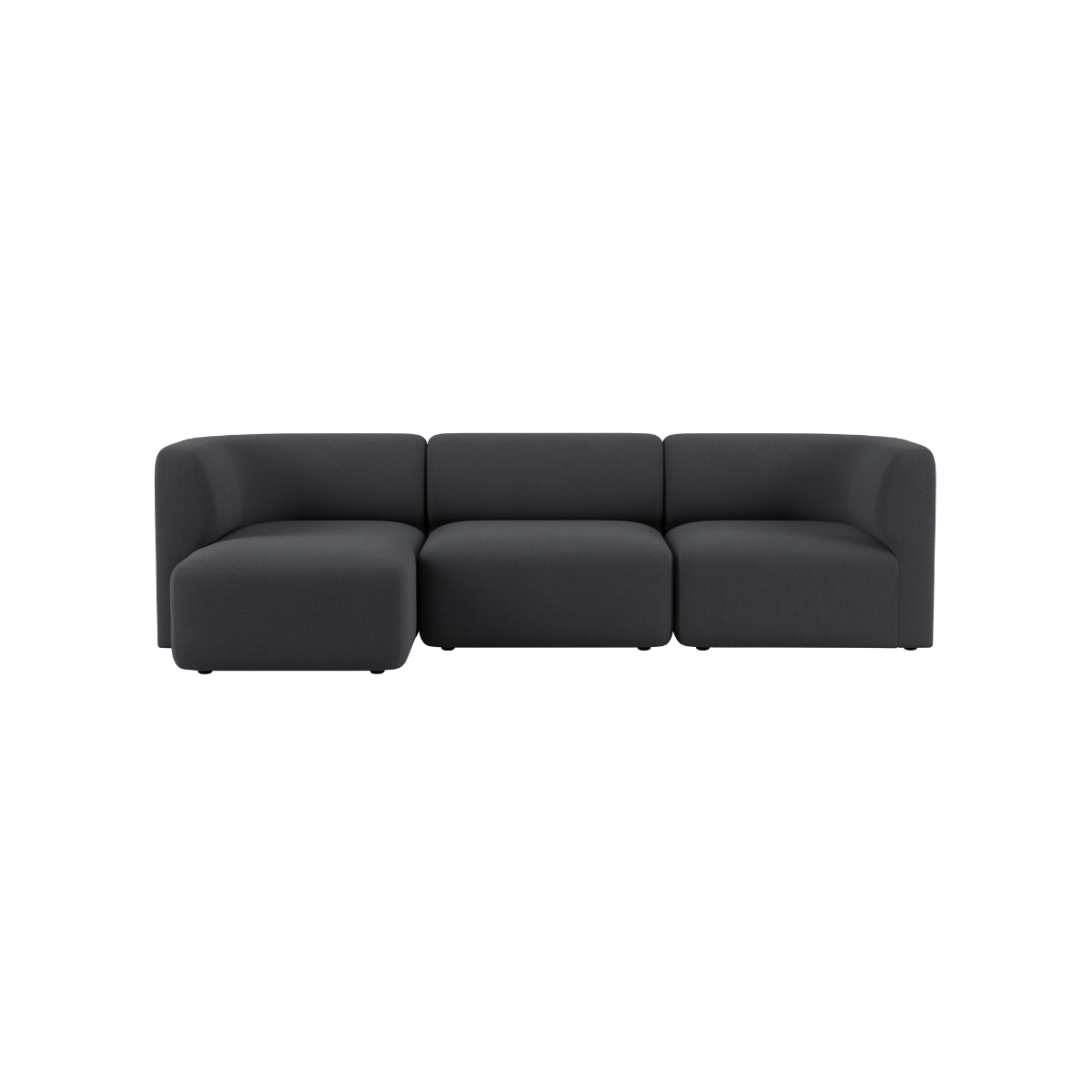 Mørkegrå treseters sofa med venstrevendt sjeselong og myke avrundede former fra sackit i skandinavisk design for stuen